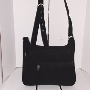 Vera Bradkey Black Quilted  Crossbody - EUC